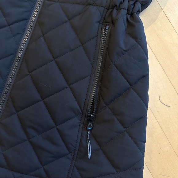 Nautica blak quilted zip up long vest, S - Picture 4 of 7